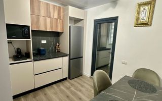 Apartament 3 camere, renovat / mobilat, Poarta 6, Faleza Sud - Poză 3
