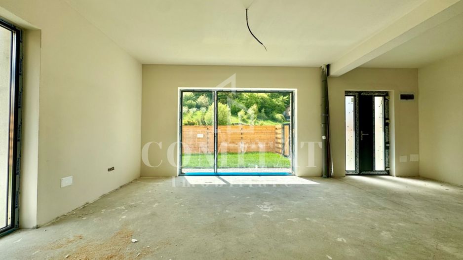 Casă de tip duplex | Stadiu semifinisat | Zona Parcului Poligon - Poză 1