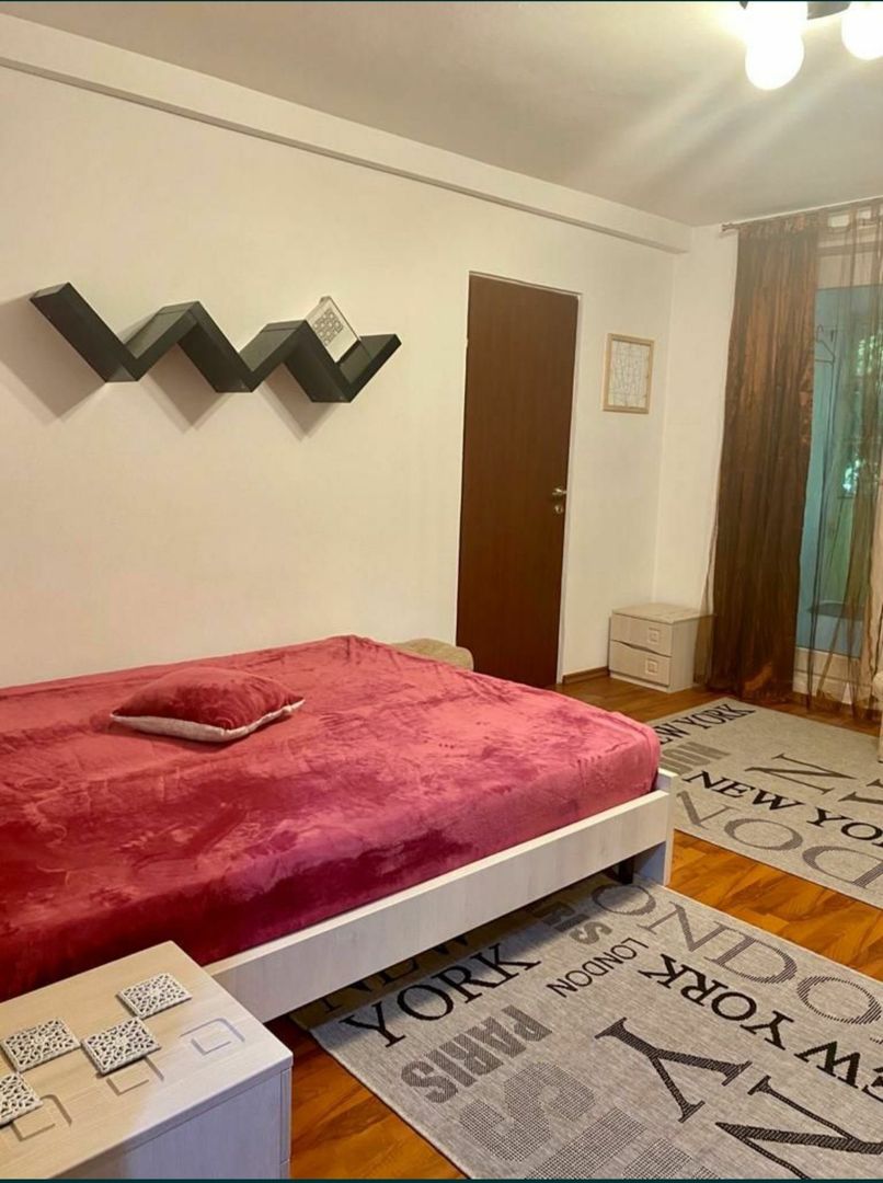 Garsonieră decomandată de închiriat Tineretului - Poză 1