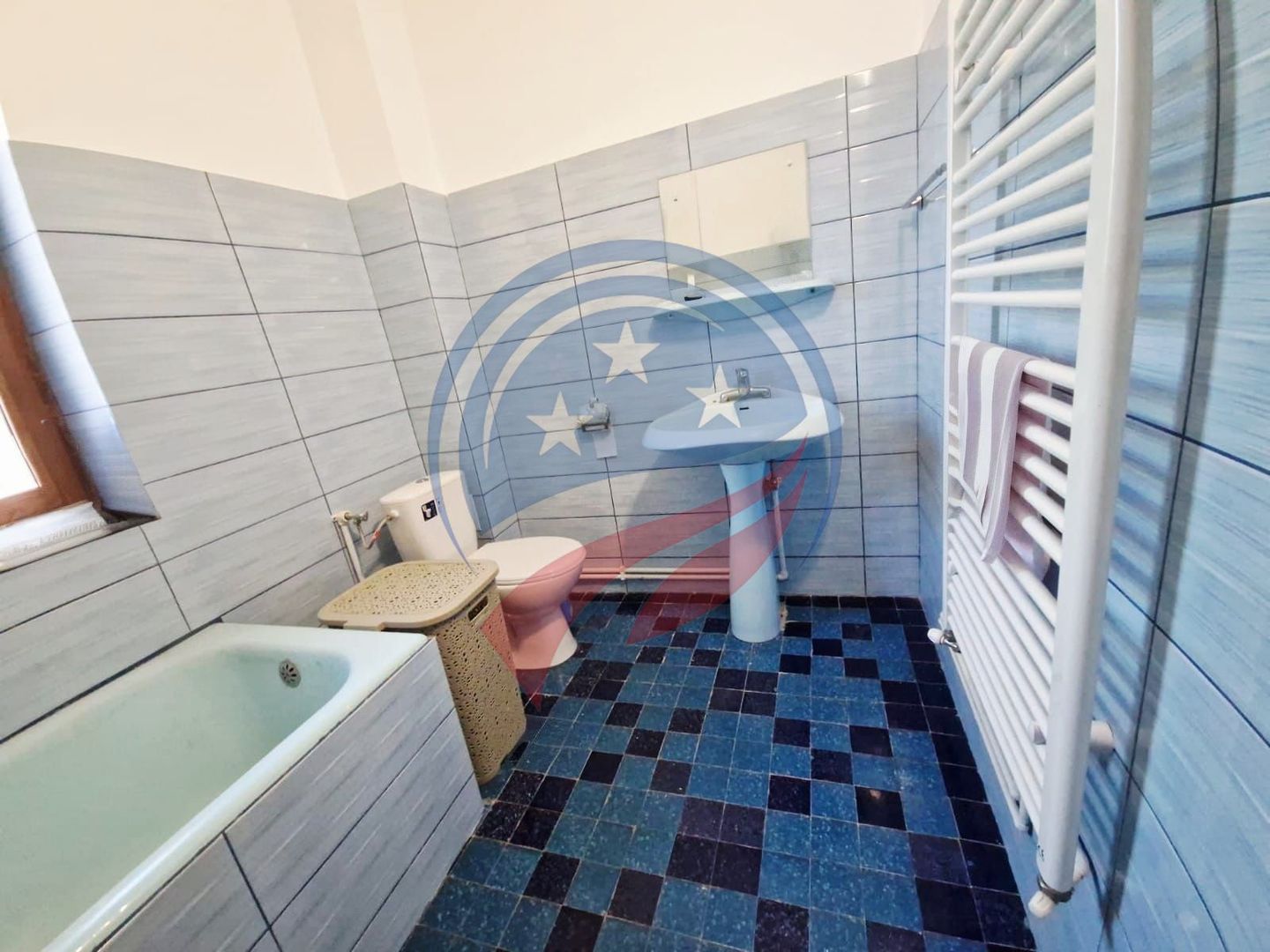 CASA /VILA str. Ana Ipatescu - Poză 17