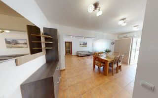Apartament 3 camere Racadau -zona Pieteonala - Poză 2