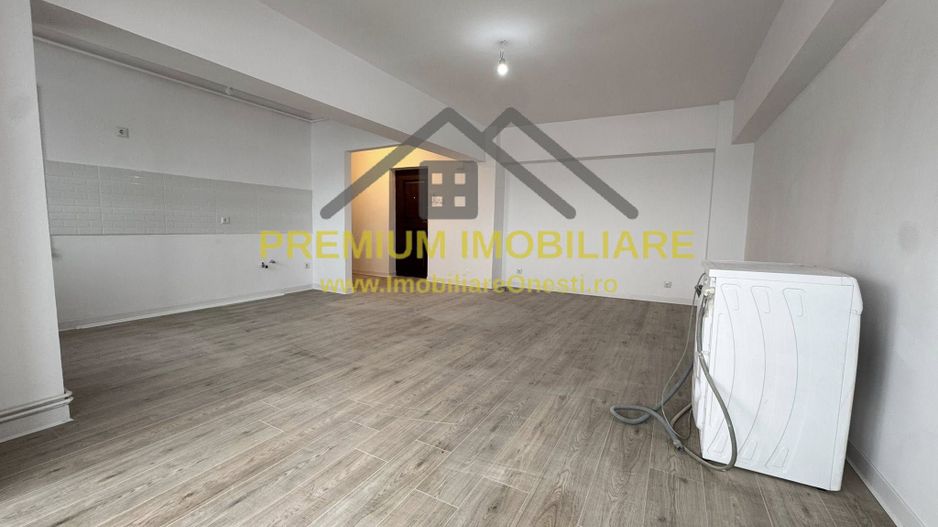 Garsoniera de vanzare - Zona de jos - Poză 4