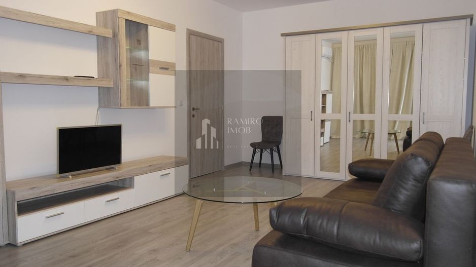 2 camere decomandat/Cartier Solar/ 64 mp/parcare subterana - Poză 1