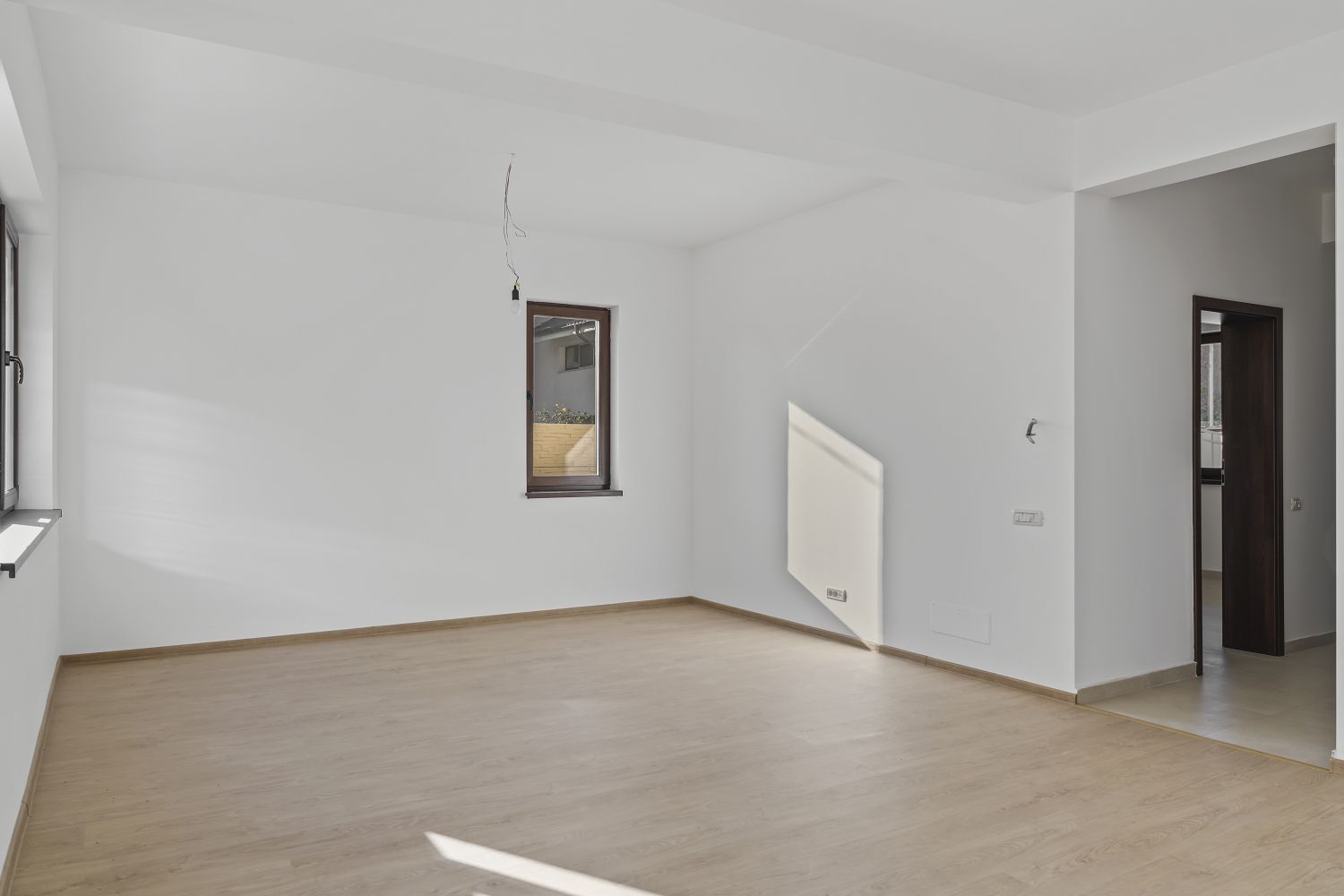 Casa individuala, Prel. Ghencea Maracineni, 4 cam, 134 mp.,  comision 0% - Poză 7