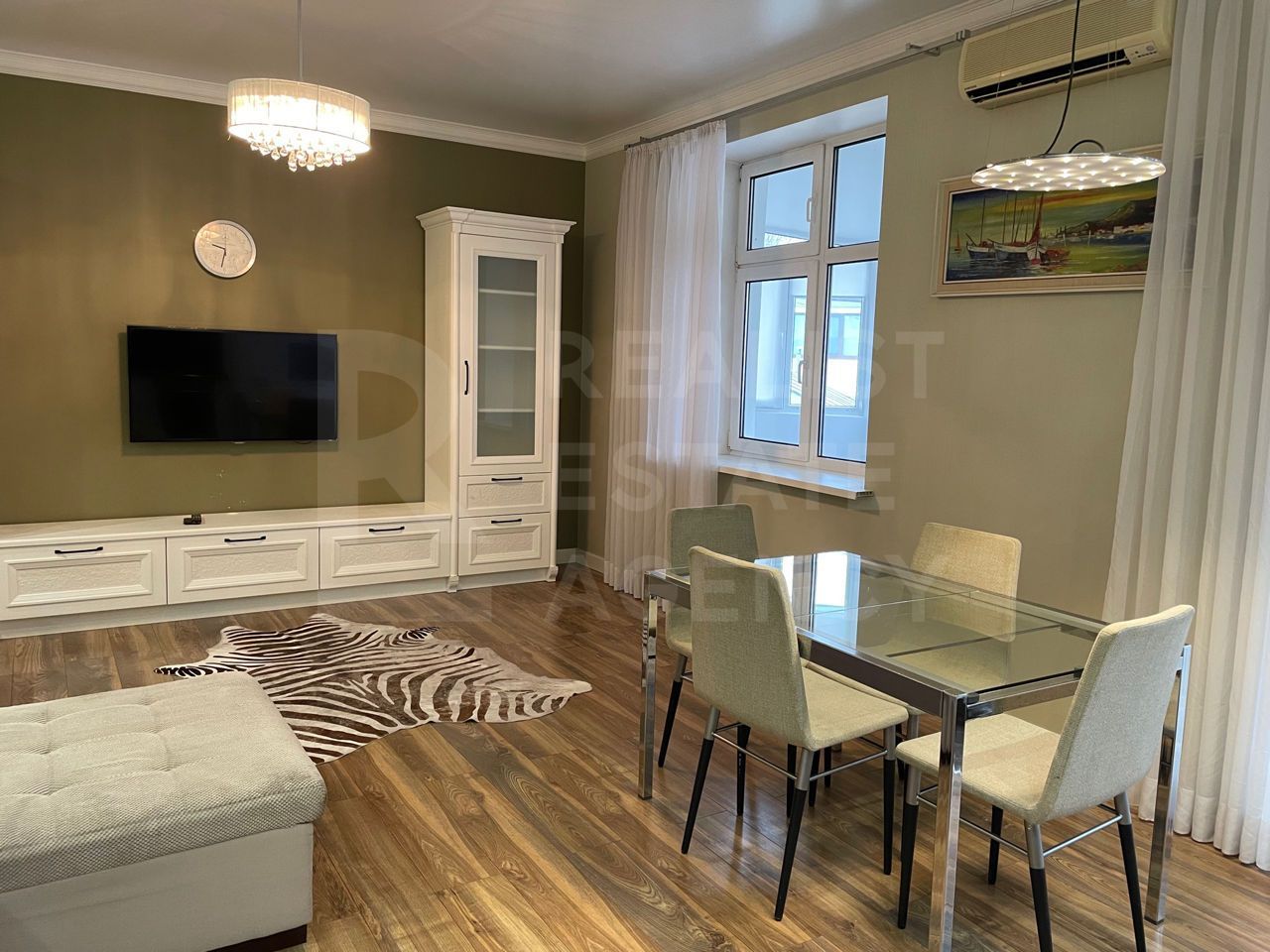 Chirie, apartament, 2 camere, str. Mihai Eminescu, Centru - Poză 3