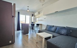 Locuință cochetă la mansardă, cu balcon și boxă de depozitare - Poză 2