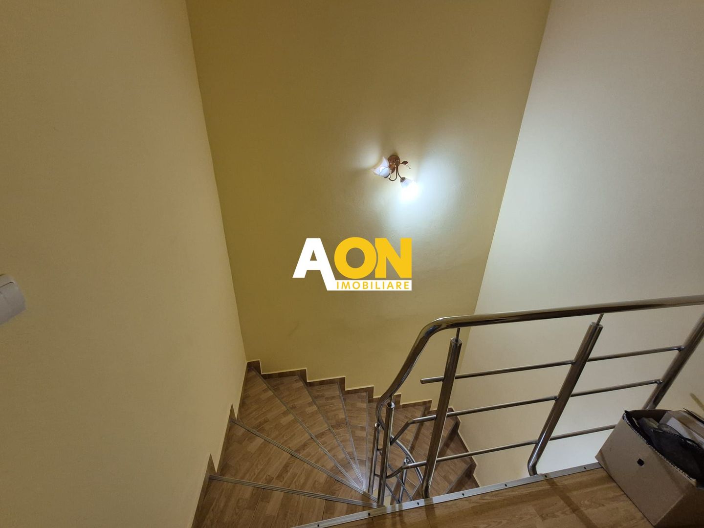 Casa duplex 3 camere, mobilat, 85 mp utili, teren 150 mp, Zona Centru - Poză 9