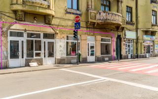Spatiu comercial ,cu vitrina de  in zona Boul Rosu. - Poză 1