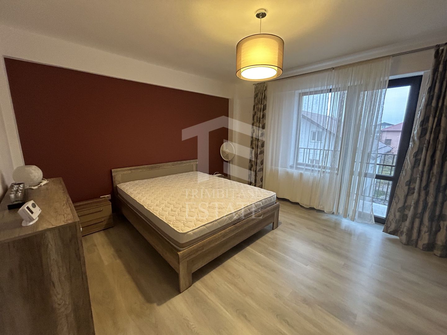 2 Camere Trapezului + Loc Parcare - Poză 4
