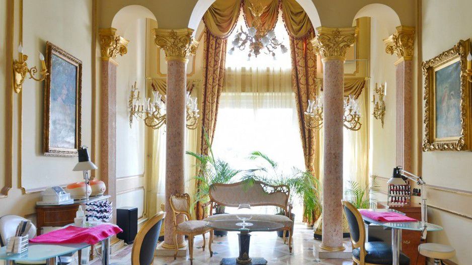 Palat de lux Piata Romana - Poză 2