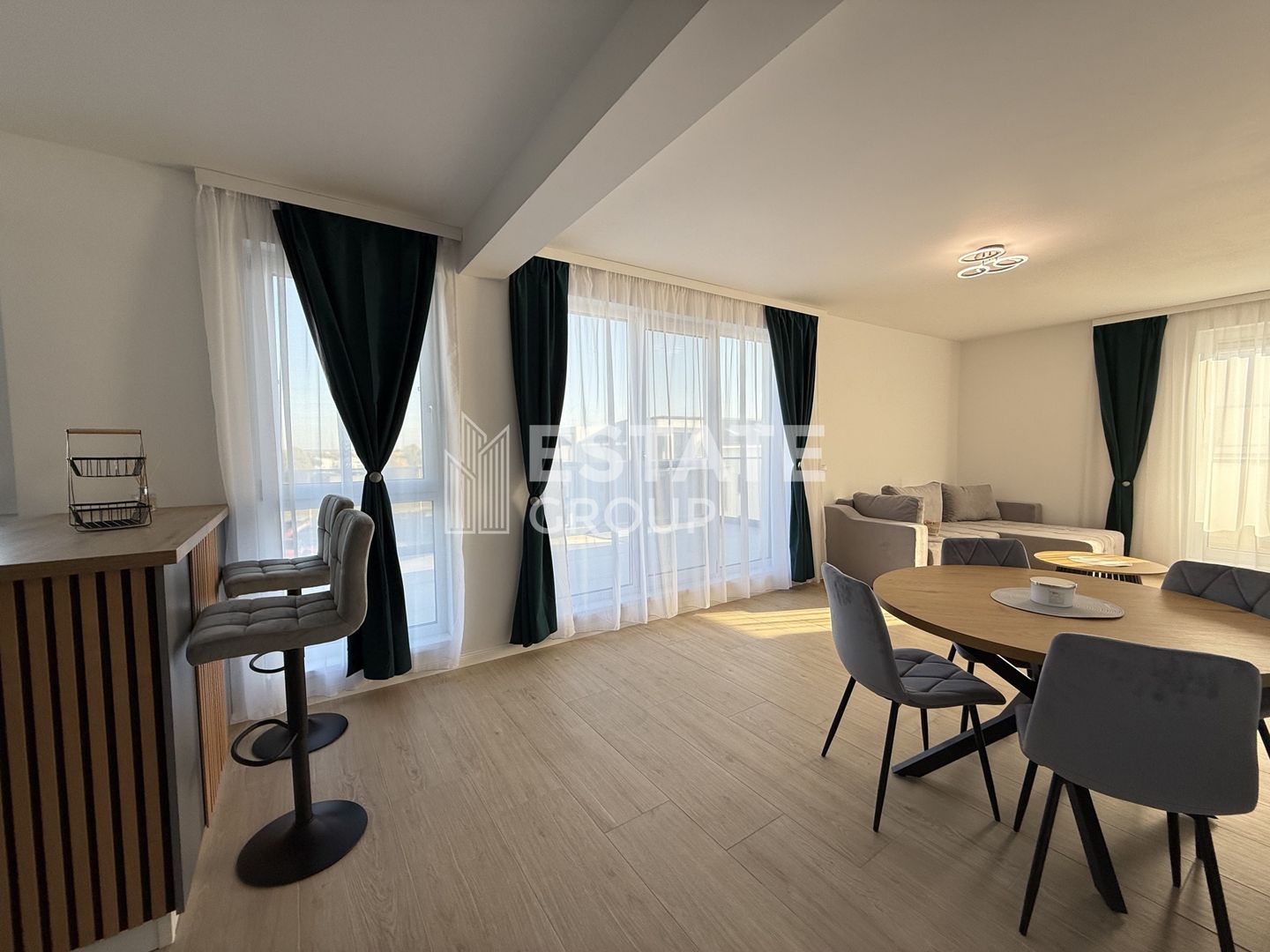 Ciarda Rosie Penthouse 2 camere - Poză 3