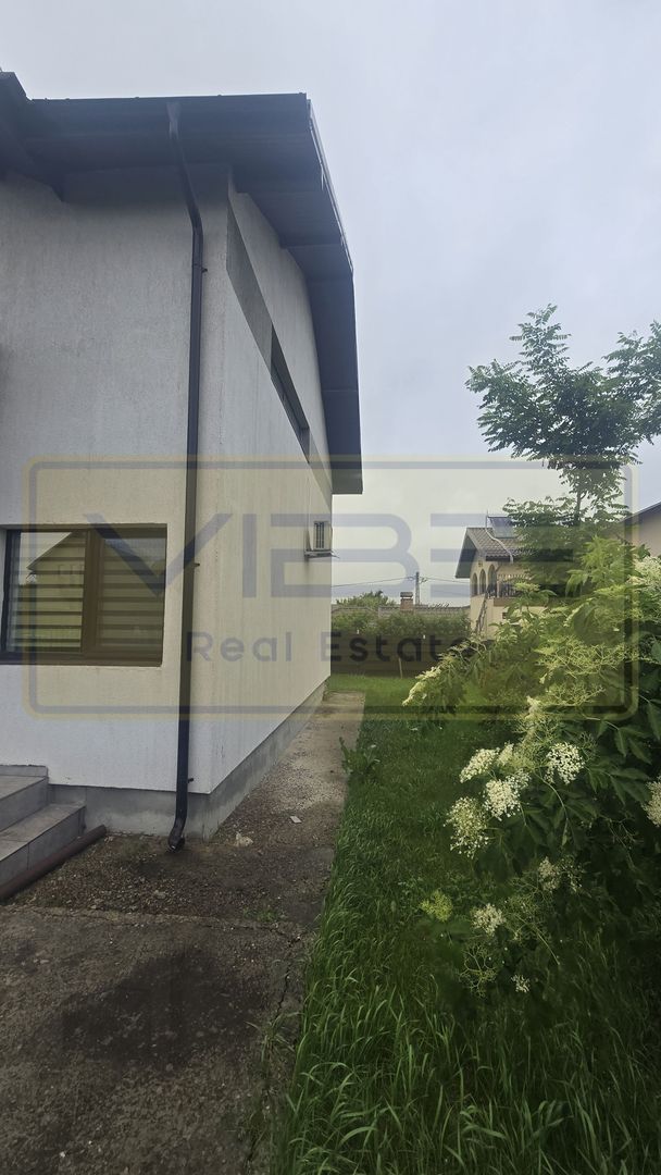 Duplex-4 camere - Mobilat Modern-Valea Adanca-``5 Drumuri`` - Poză 3