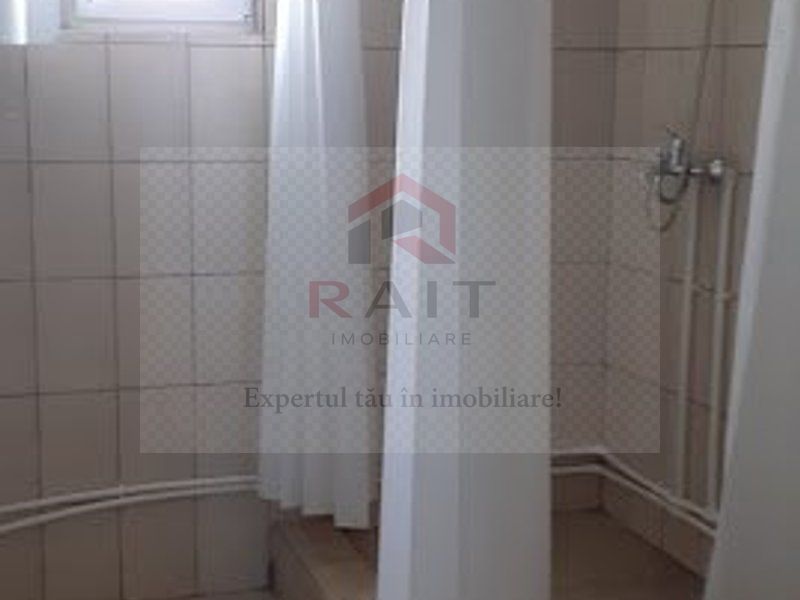 Hala de Inchiriat Godeni Arges - Poză 13