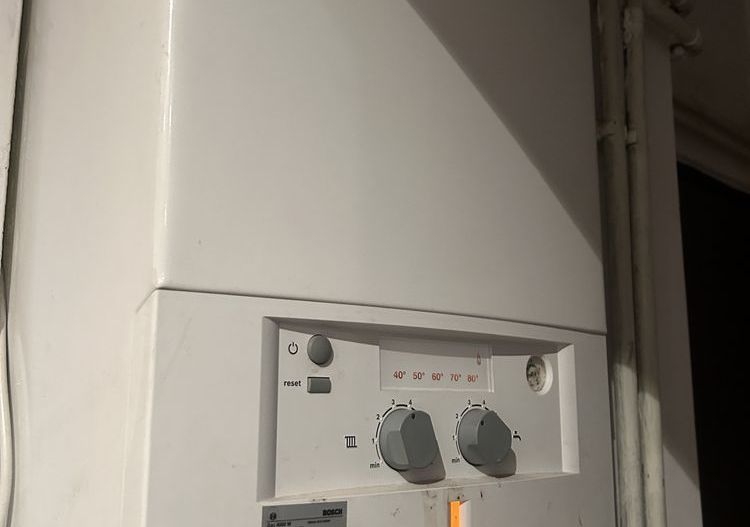 Apartament spatios si mobilat, 2 (doua) camere- piata romana - Poză 7