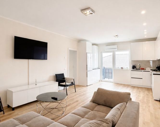 Braytim-Giroc | 3 Camere | Mobilt si Utilat | Terasa 70 mp - Poză 1