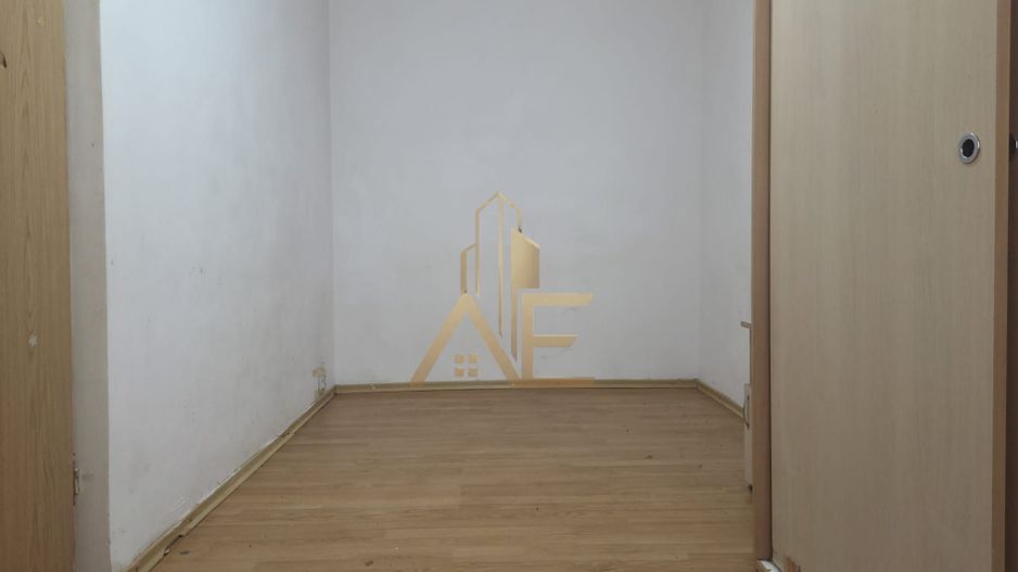 Apartament 2 camere – Str. Lalelelor nr. 6, etaj 1 - Poză 8