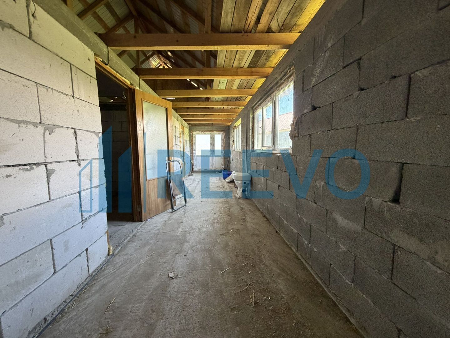 Casă Sat. Drăgești, Comuna Dămienști - Poză 10