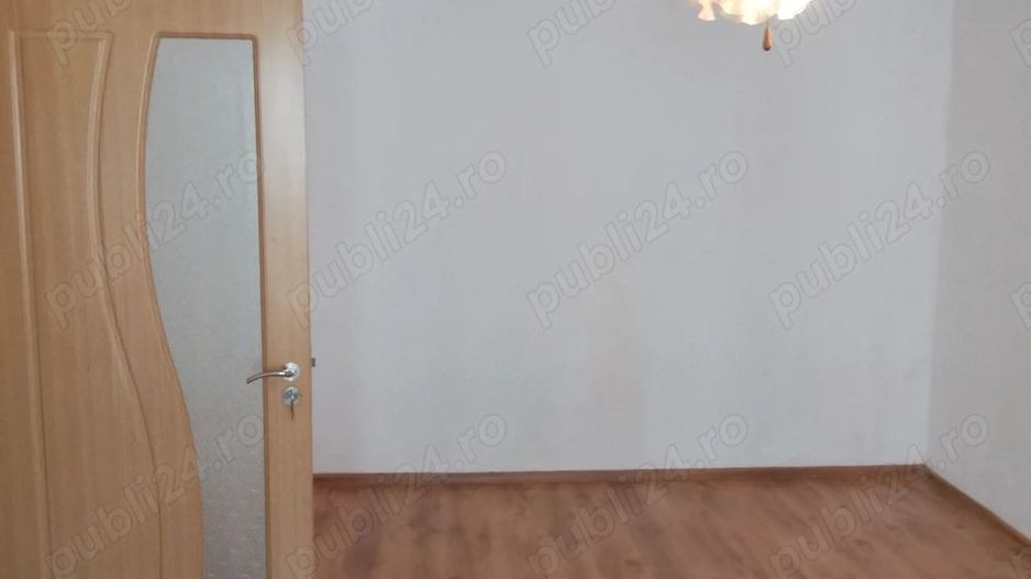 Vand apartament 2 camere zona Gorjului - Poză 8