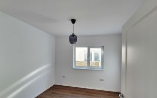 Duplex 4 camere, 3 dormitoare Mosnita Noua - Poză 8