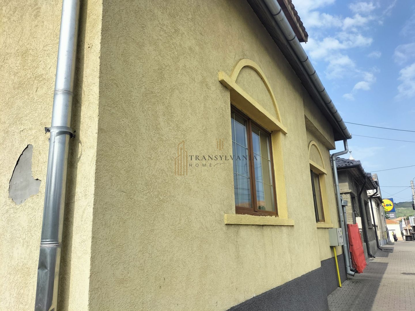 Casa in zona ultracentrala in orasul Blaj - Poză 3