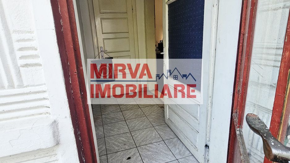 🏠 Casă de vânzare în zona Traian, Ploiești – Potențial uriaș! 🧱 - Poză 34