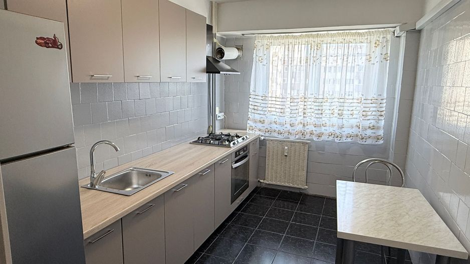 Apartament 3 camere de inchiriat mobilat si utilat, loc parcare,  Iuliu Maniu - Poză 3