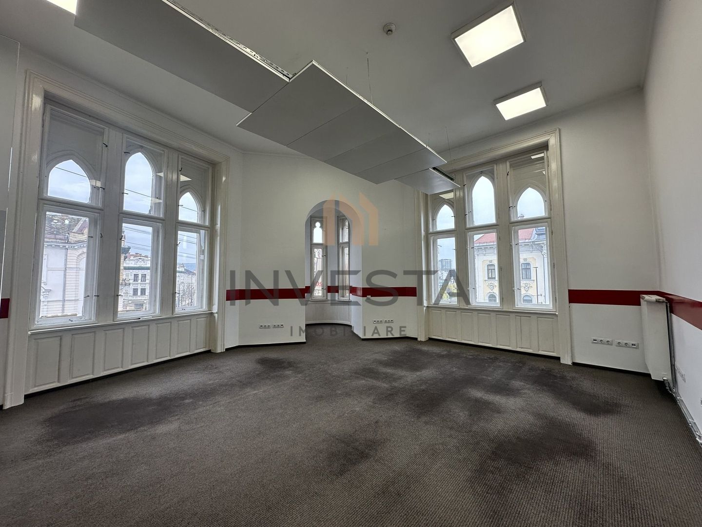 Spatiu de birouri Ultracentral! Cladire istorica! Renovat complet! - Poză 8