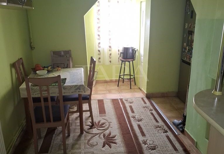Vanzare apartament cu 2 camere in zona Penny - Poză 1
