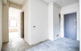 Apartament 3 camere cu terasa, gradina si parcare subterana si boxa - Poză 8