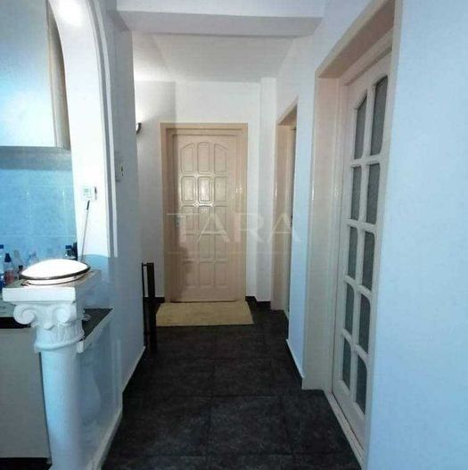 Apartament cu 3 camere de vânzare. Gheorgheni, zona Hotel Royal. - Poză 5