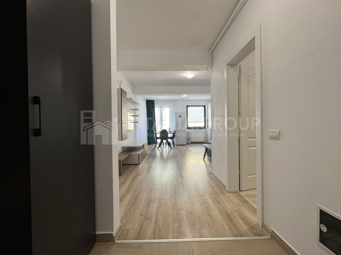 Apartament spațios 2 camere cu dressing si terasa– Nicolae Labiș 23 | Tractorul - Poză 12