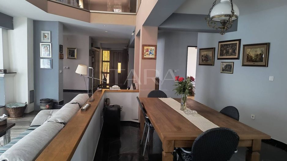 Casă cu 4 camere | Zona Borhanci | - Poză 1