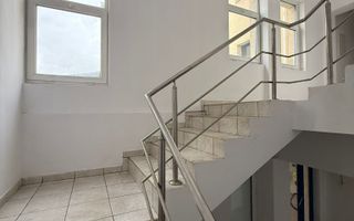 Închiriere clădire în centrul orașului Satu Mare, 632 mp - Poză 6