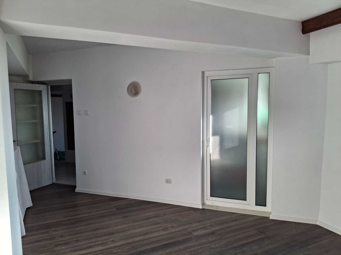 Garsoniera de vanzare zona Tomis 2 - Bucatarie Separata - Ocazie - Poză 2