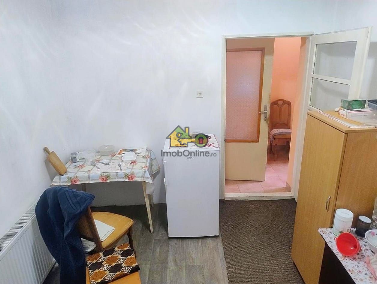 Casa individuala cu teren de 638 mp - zona Giroc - Poză 9
