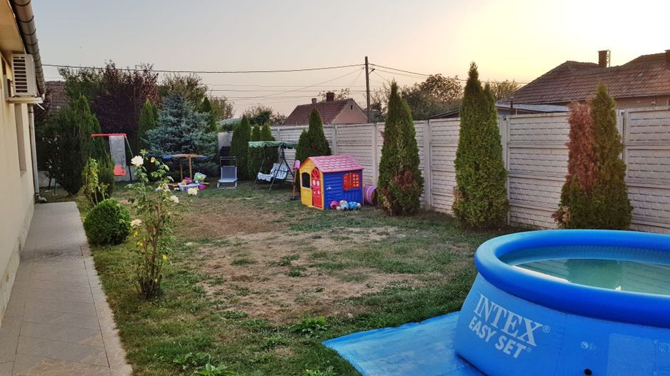 Casa in Santion, Bihor, teren 520 mp, 4 camere, 2 bai, garaj – VANZARE - Poză 7