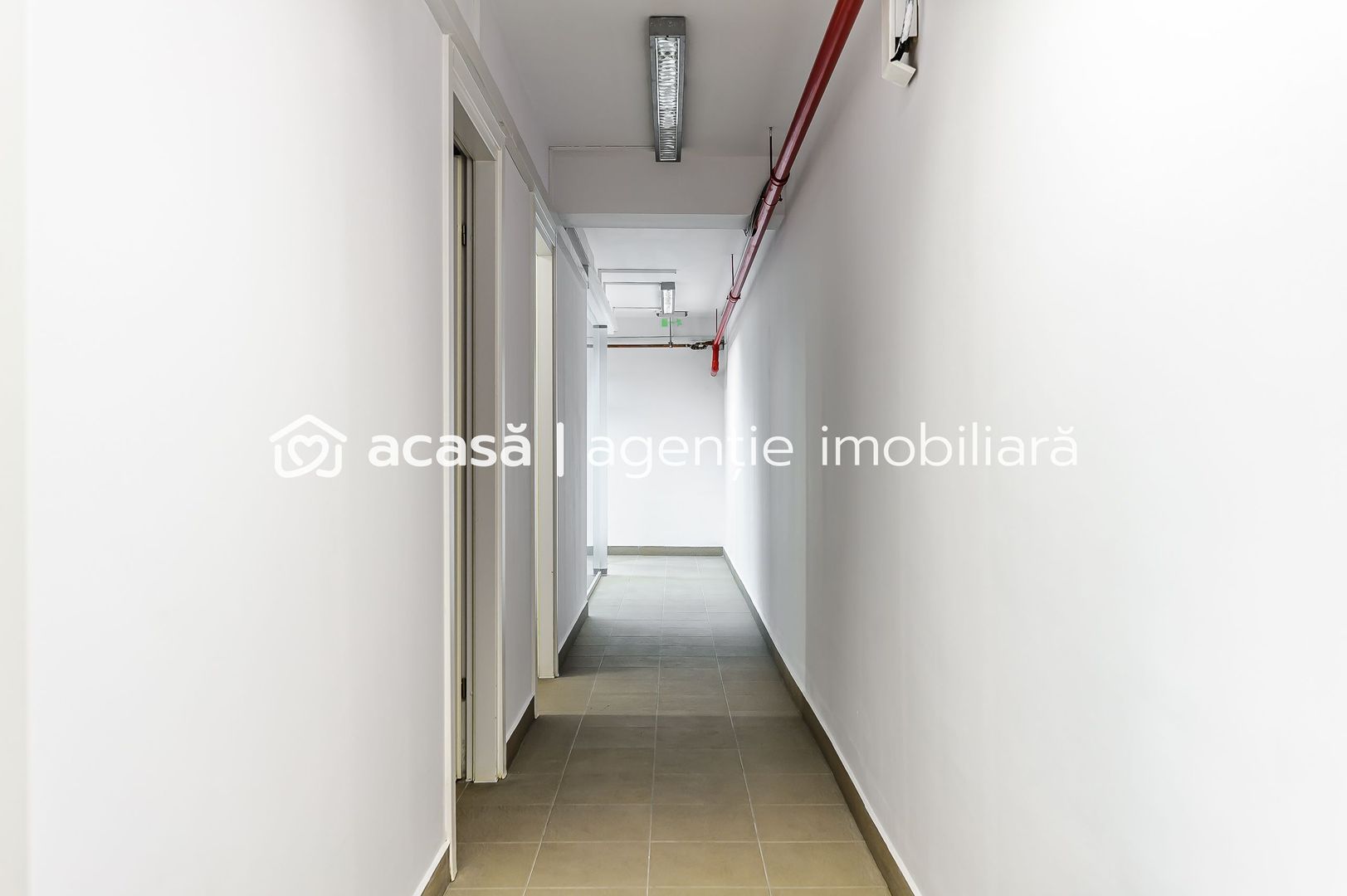 Spațiu de închiriat central - Poză 2