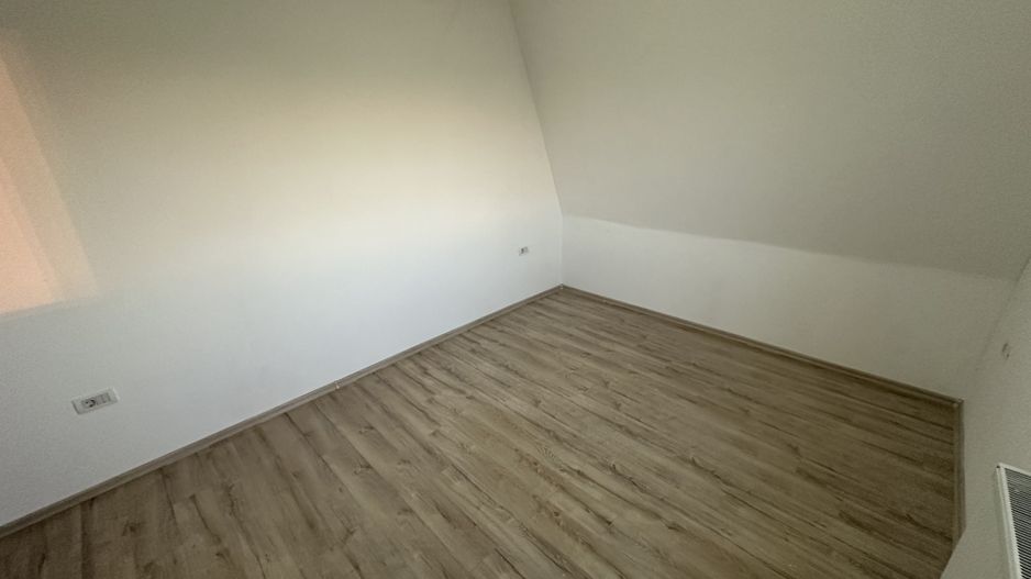 Apartment 3 camere 75 mp utili - Poză 11