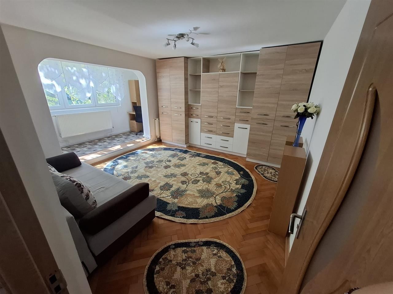 Girocului-Judetean 3 camere decomandat centrala gaz - Poză 1