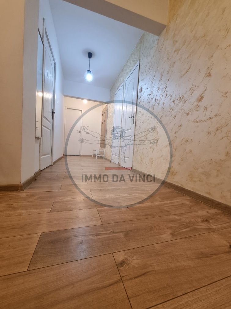 Apartament 3 camere Aurel Vlaicu finisat modern, ideal investitie! - Poză 1