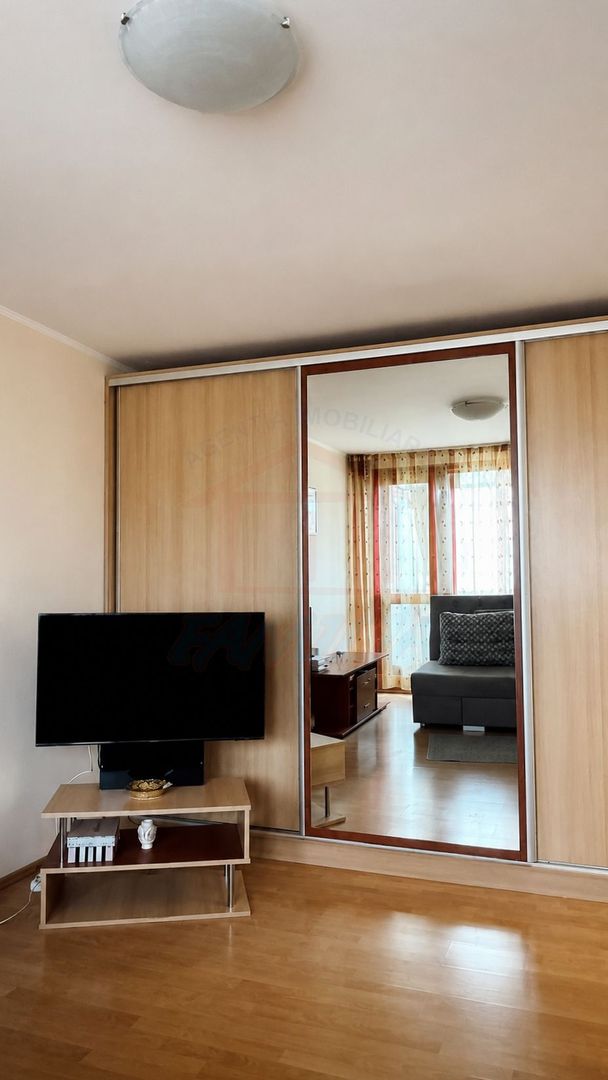 Apartament 2 camere, renovat, mobilat și utilat – Țiglina 1, Galați - Poză 2