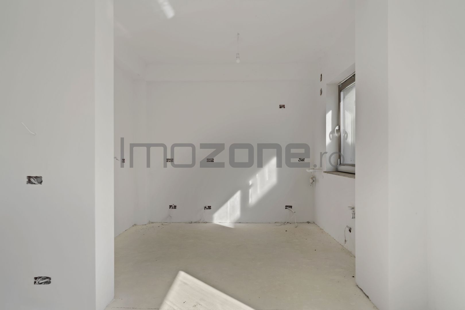 De Vanzare | Casa Spatioasa | Curte Generoasa | Finisaje la alegere | 142 mp - Poză 20