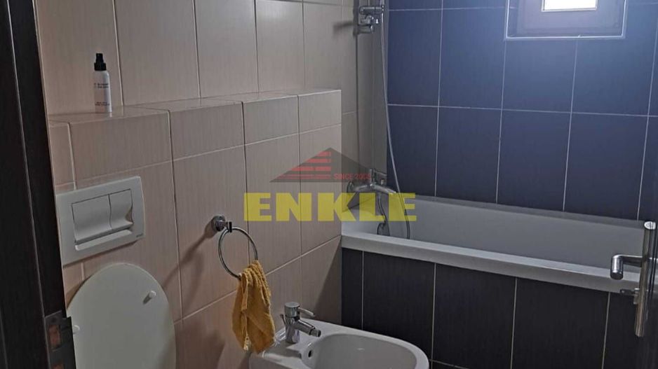 De închiriat apartament cu 2 camere decomandat, Str. Ion Pillat. - Poză 8