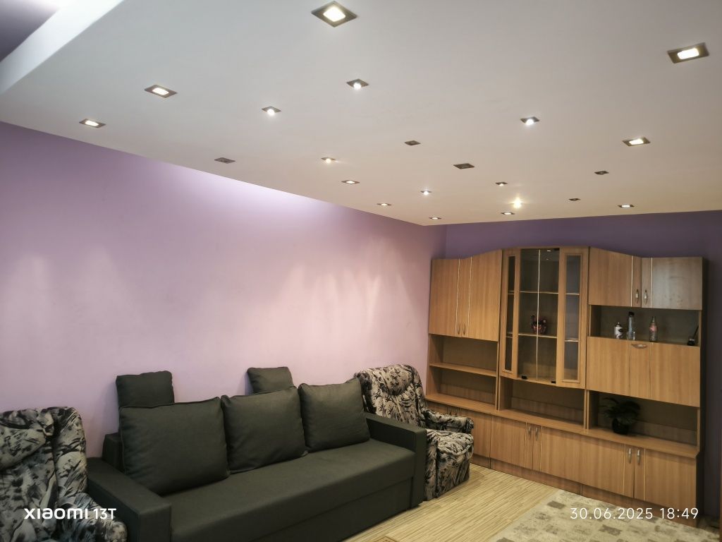 Apartament 3 camere - Poză 1