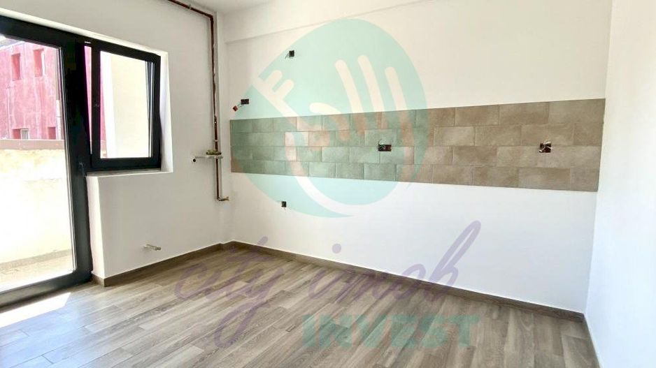 2 camere SPATIOASE cu 2 BAI si VIEW SPECTACULOS - Poză 4