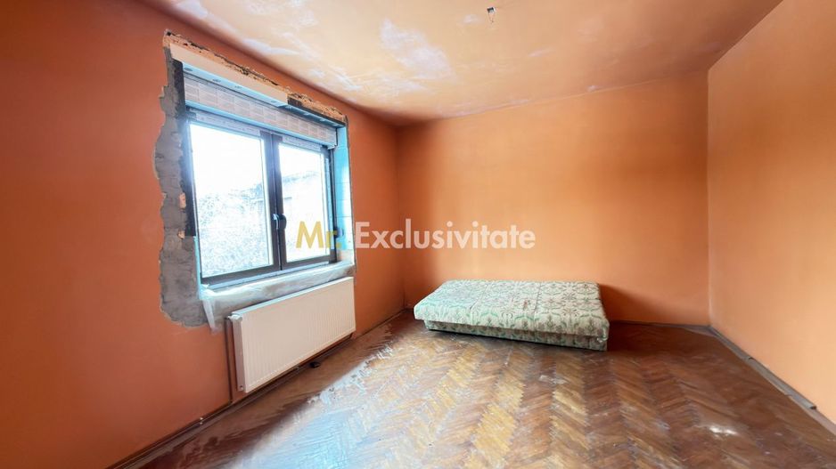 Proprietate cu 2 case | Teren 546 mp | Str. Albinelor Nr.18 - Carei - Poză 8