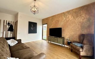 Apartament 3 camere in imobil tip vila, 79 mp, garaj, curte comuna, Gruia - Poză 4