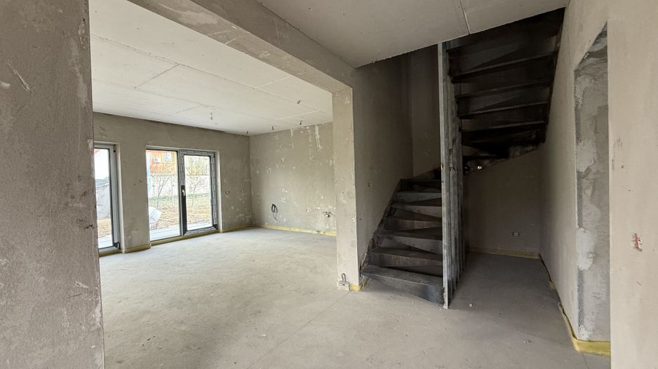 PROIECT DEOSEBIT - Poză 1