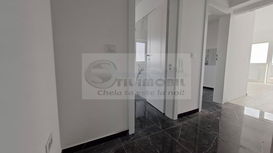 Apartament 1 camera de vanzare in Iasi, Galata, 46.72 mp, baie cu geam - Poză 1