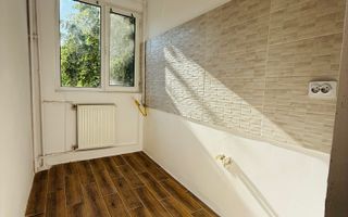 Șagului | 2 camere | Renovat recent | Etaj intermediar | Zonă verde - Poză 3